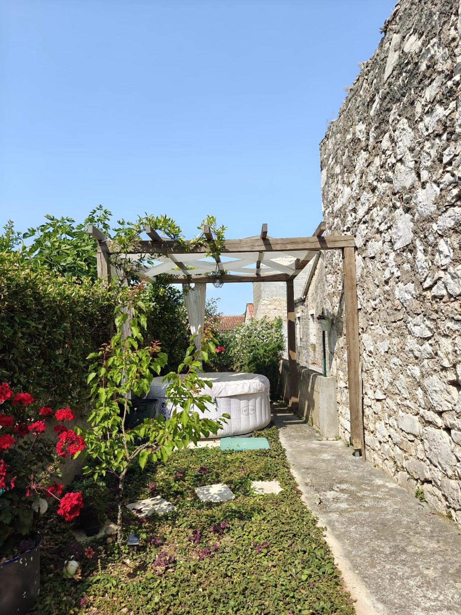 Kaleta Apartman Kali Exterior foto